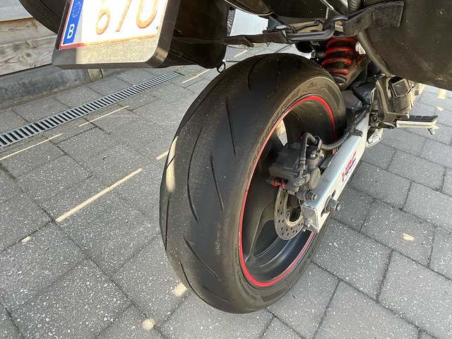 Cb 600 hornet honda - afbeelding 28 van  29