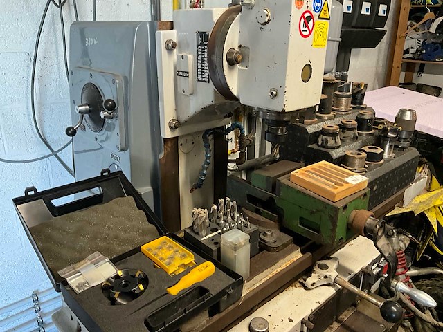Cbm freesmachine - afbeelding 5 van  28