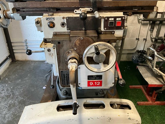 Cbm freesmachine - afbeelding 8 van  28