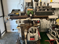 Cbm freesmachine - afbeelding 18 van  28