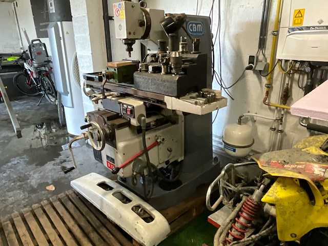 Cbm freesmachine - afbeelding 22 van  28
