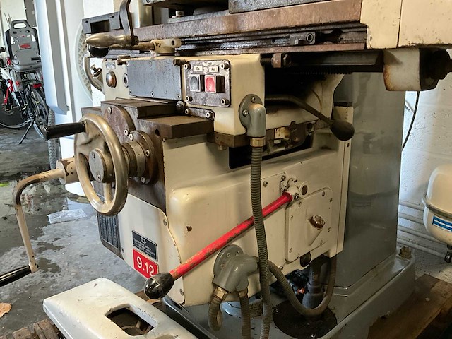 Cbm freesmachine - afbeelding 2 van  12