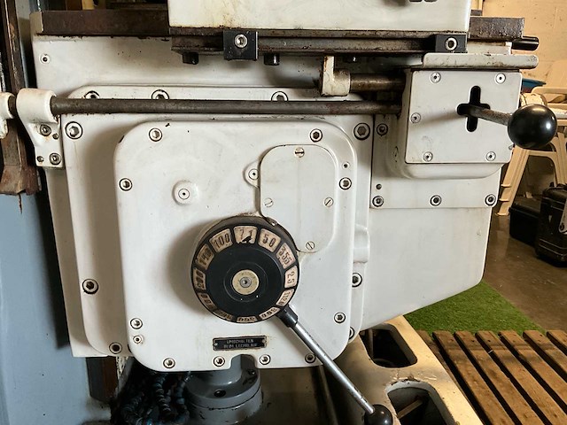 Cbm freesmachine - afbeelding 8 van  12