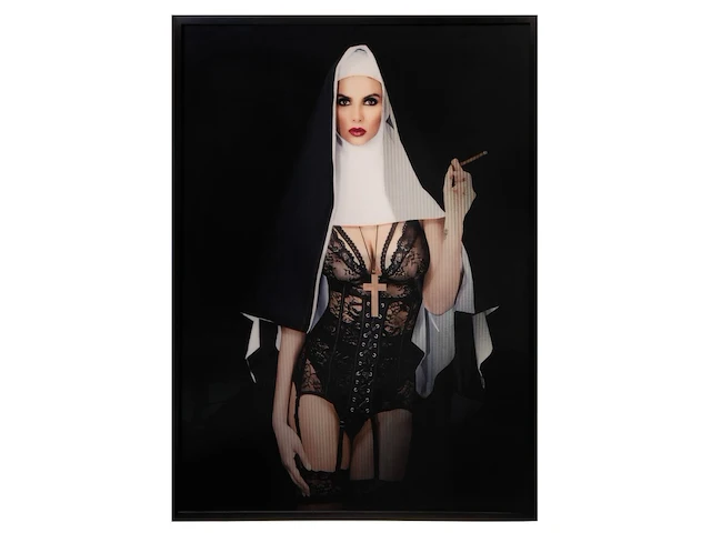 Cécile plaisance (1968), 'nun alex #2018' (2017), original print on lenticular sheet, n° 5/8 163.5 x 123.5 cm. (64.37 x 48.61 in.) - afbeelding 7 van  11