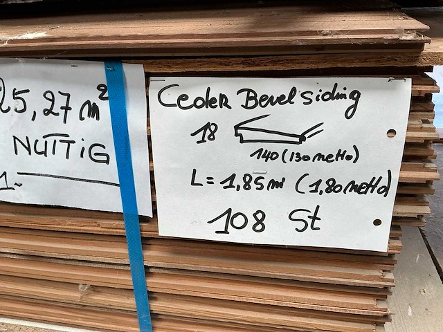 Ceder (bevel siding) gevelplanken (108x) - afbeelding 2 van  2