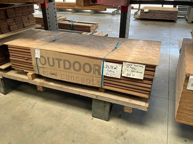 Ceder (bevel siding) gevelplanken (108x) - afbeelding 1 van  7