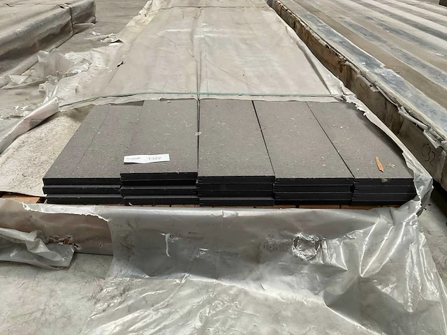 Cedral afgeronde terras vloer plank (19x) - afbeelding 3 van  4