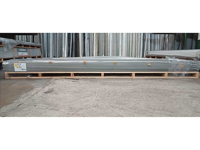 Cedral siding lap wood c54 tin grijs 3600x186x12mm 122stuks - afbeelding 2 van  3