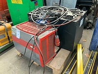 Celectric 24/4 pzv 320 batterij met acculader - afbeelding 4 van  5