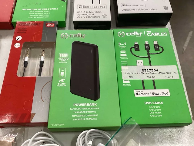 Celly, carpoint diverse oplaadkabels, powerbank (16x) - afbeelding 3 van  4