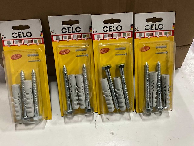 Celo f14 pluggen met houtdraadbout 2 stuks (81x) - afbeelding 2 van  5