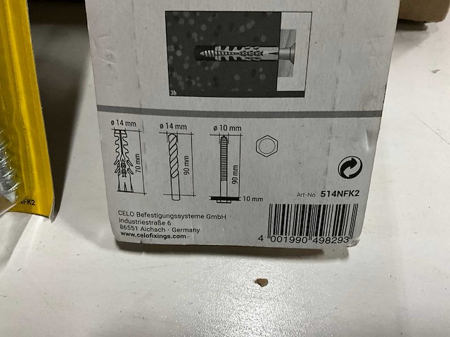 Celo f14 pluggen met houtdraadbout 2 stuks (81x) - afbeelding 4 van  5