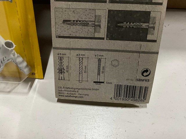 Celo f8 pluggen met schroef 5 stuks (95x) - afbeelding 4 van  5