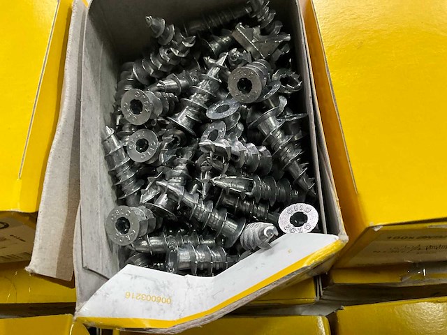 Celo gkdz gipsplaatpluggen metaal 100 stuks (15x) - afbeelding 2 van  5