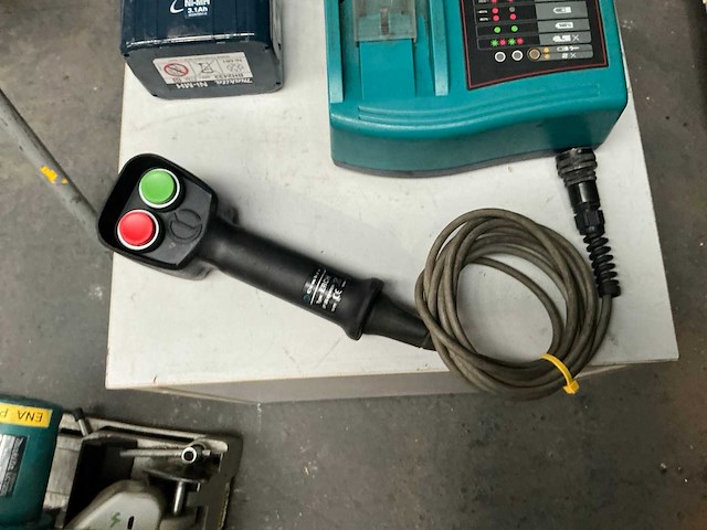 Cembre b70m-p24 accu elektrohydraulische pomp - afbeelding 7 van  7