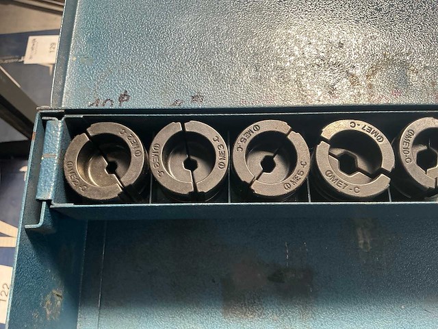 Cembre ht 130-c hand hydraulische kabelschoentang - afbeelding 3 van  5