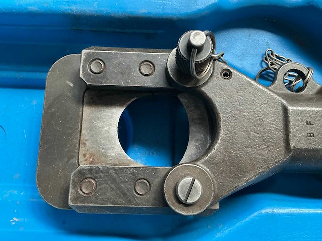 Cembre ht-tc041n hand hydraulische kabeltang - afbeelding 3 van  8