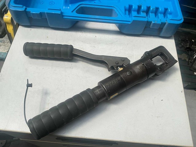 Cembre ht45 hand hydraulische kabelschoentang - afbeelding 3 van  7