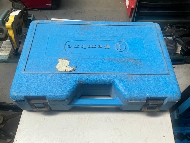 Cembre ht45 hand hydraulische kabelschoentang - afbeelding 5 van  5