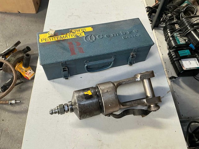 Cembre hydraulische perstang - afbeelding 1 van  6