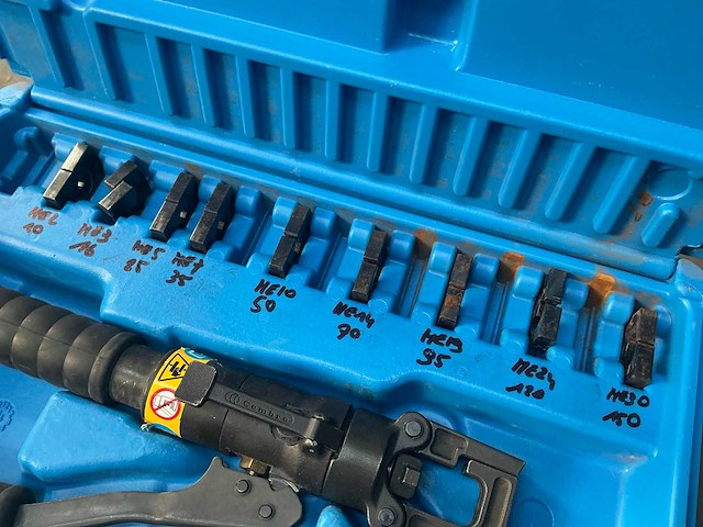 Cembre kabelschoen tang - afbeelding 4 van  5