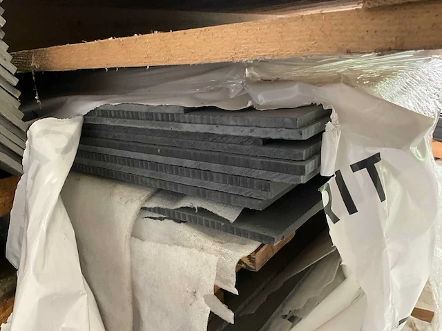 Cembrit diverse vezelcementplaten (160x) - afbeelding 10 van  12