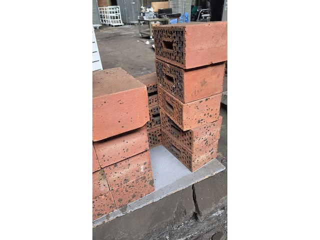 Cement 7x25kg en 18 snelbouwstenen - afbeelding 2 van  13
