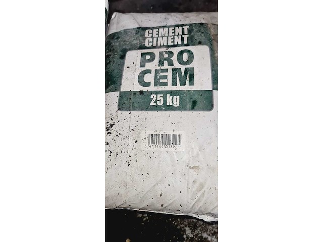 Cement 7x25kg en 18 snelbouwstenen - afbeelding 9 van  13