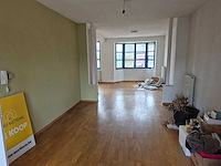 Centraal gelegen handelszaak met duplex appartement wegens faillissement - afbeelding 7 van  8