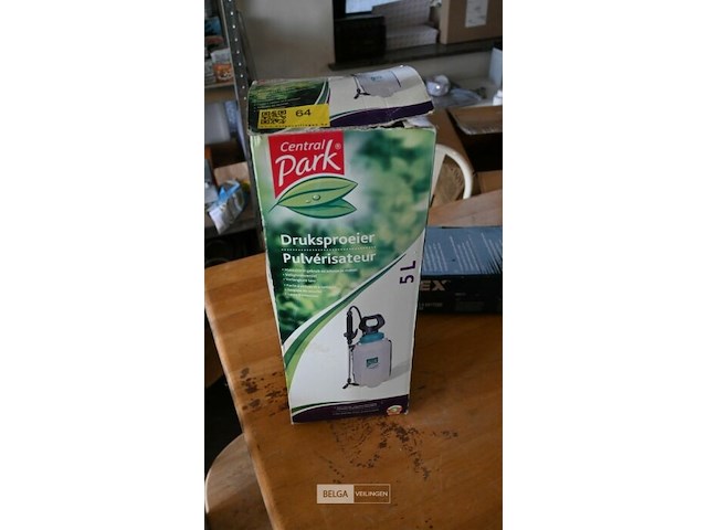 Central park druksproeier 5l + ferrex heggen-/grasschaar - afbeelding 1 van  3