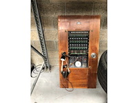 Centrale de téléphone en bois type 147 paris - decorative object - afbeelding 5 van  5