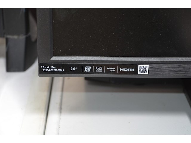 Centrale eenheid, monitor iilyama e2483hsu, microgolfoven sharp, personenweegschaal, elektrische verwarming - afbeelding 3 van  8