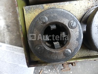 Centrale handmatige matrijs (010498-010) - afbeelding 2 van  5