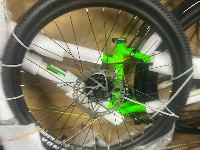 Centurion r’bock 24 shoc-d eq mountainbike (3x) - afbeelding 7 van  9