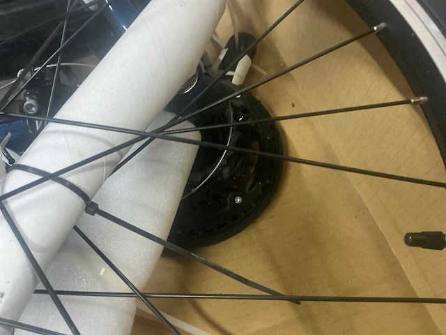 Centurion r’bock 24 shox-v eq kinderfiets - afbeelding 3 van  6