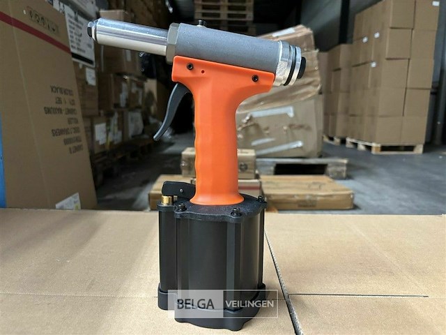 Centurius pneumatic rivet gun - afbeelding 2 van  2