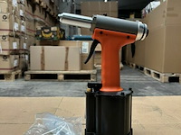 Centurius pneumatic rivet gun - afbeelding 2 van  4