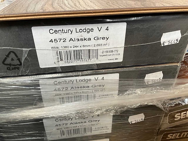 Century lodge 4572 alaska grey pak laminaatvloer 8mm, 2,693 m2 (7x) - afbeelding 4 van  4