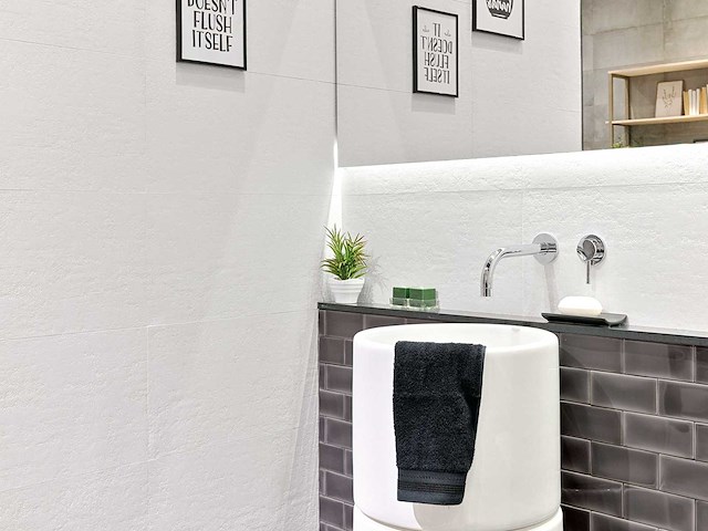 Ceramic apollo essence branco mat vloertegel 29,5x88,8 cm 20,43 m² - afbeelding 1 van  1
