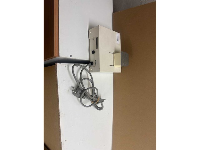 Ceramo sonic tandarts apparatuur - afbeelding 3 van  3