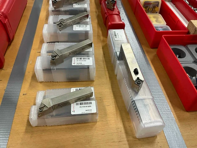 Ceratizit draaibeitel met koeling voor iso draaiplaten (20x) - afbeelding 2 van  6