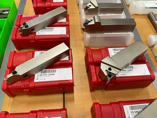 Ceratizit draaibeitel uitwendig met directe koeling (20x) - afbeelding 4 van  7
