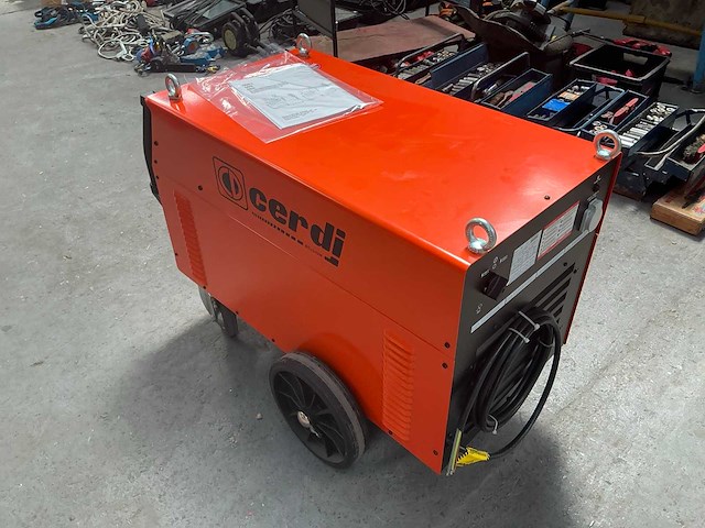 Cerdi glt 403 mma electrode lasapparaat - afbeelding 13 van  16