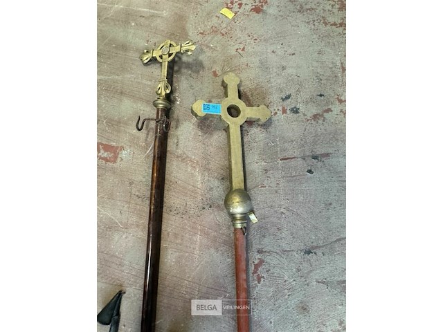 Ceremoniële kruisstaven - afbeelding 3 van  4