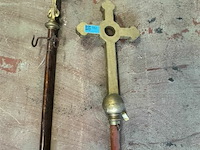 Ceremoniële kruisstaven - afbeelding 3 van  4