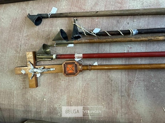 Ceremoniële kruisstaven - afbeelding 4 van  4