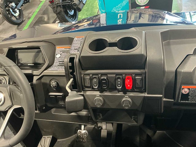 Cfmoto uforge 600 4x4 utv - afbeelding 15 van  34