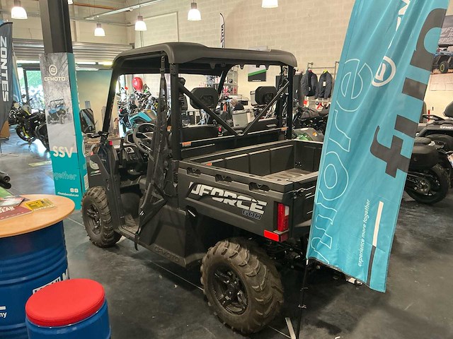 Cfmoto uforge 600 4x4 utv - afbeelding 23 van  34