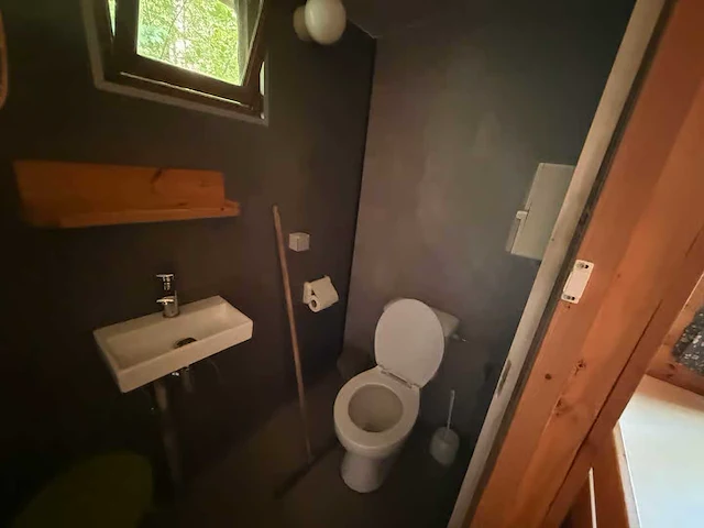 Chalet 2 pers + inboedel - afbeelding 5 van  5