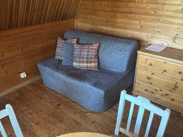 Chalet 4 pers + inboedel - afbeelding 5 van  12